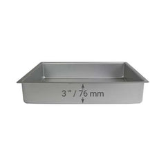 Aluminum Oblong Cake Pan  40.64 cm x 30.48 cm x 7.62 cm